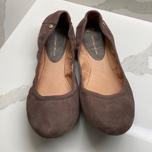 Antonio Melani Flats Size 9